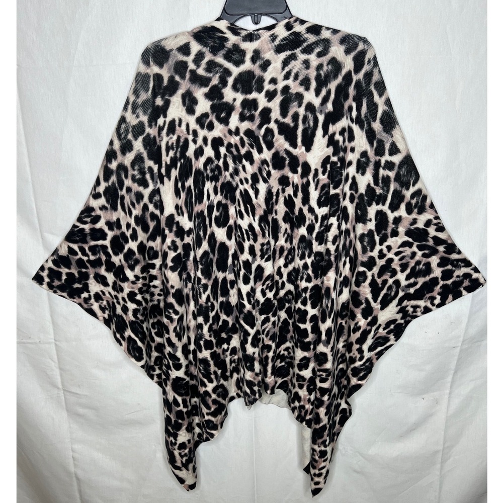 Dana Buchman Leopard Print Poncho Sweater Brown Tan Animal Print Wrap L/XL - Picture 2 of 4